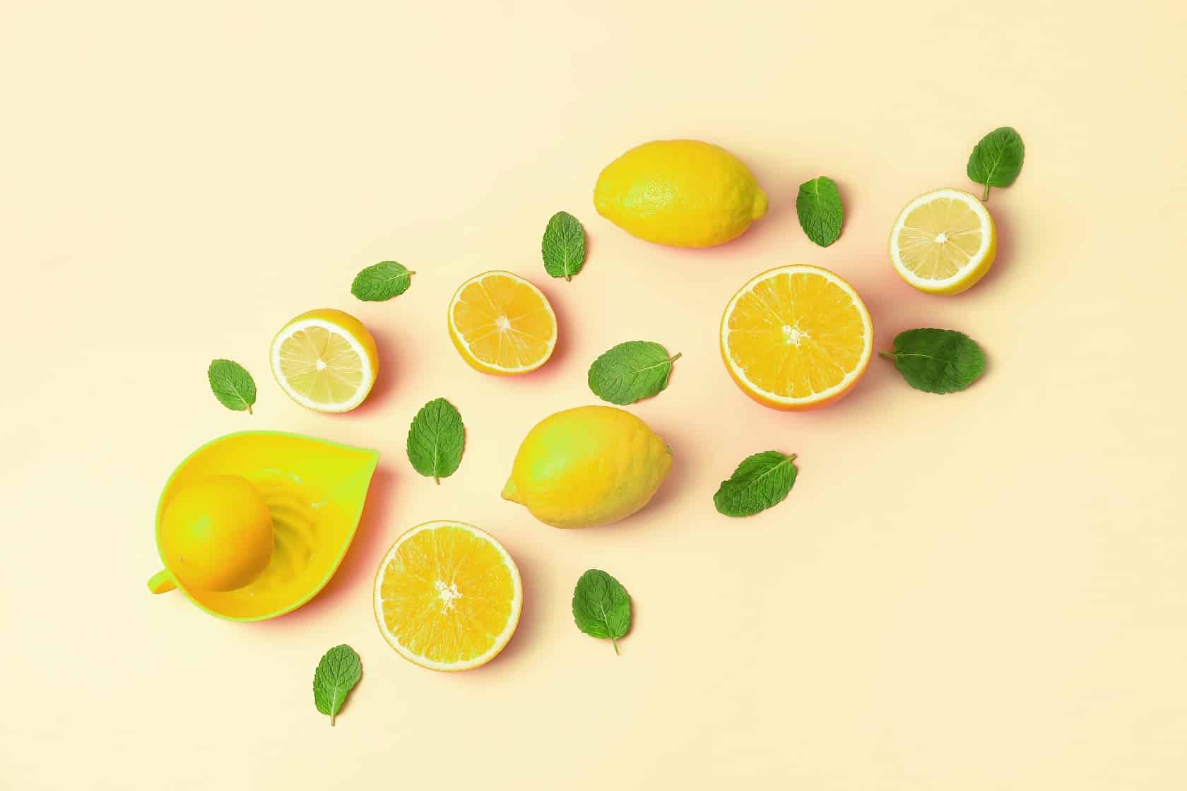 Healthy,Citrus,Fruits,On,Color,Background