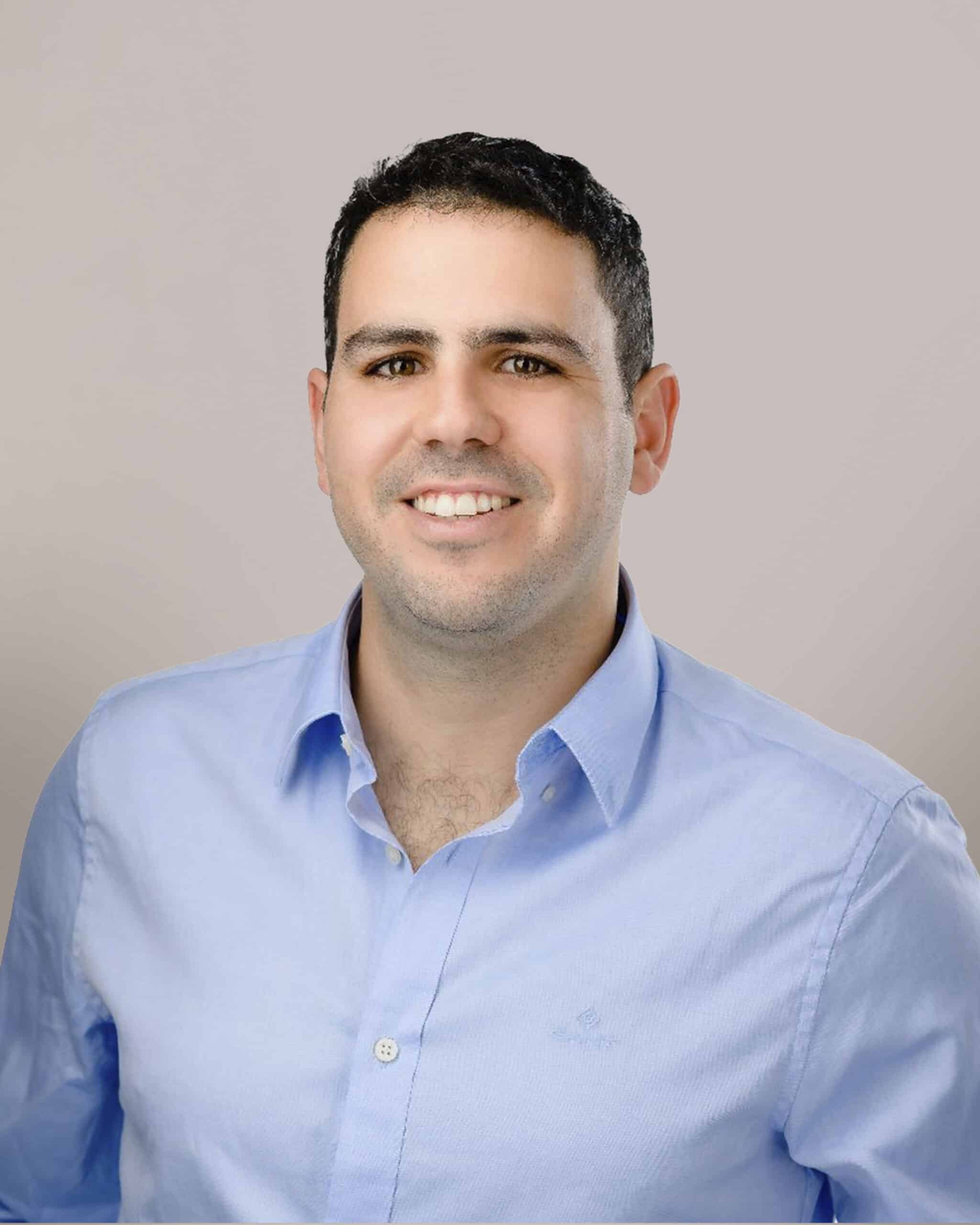 יוחאי – יועץ משכנתאות בלימון משכנתאות, מוביל תהליכי ליווי אישי ומקצועי למשפחות, זוגות ויחידים, כולל איחוד הלוואות ומשכנתא חוץ בנקאית.